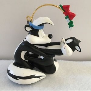 Hallmark Ornament - Pepe Le Pew and Penelope